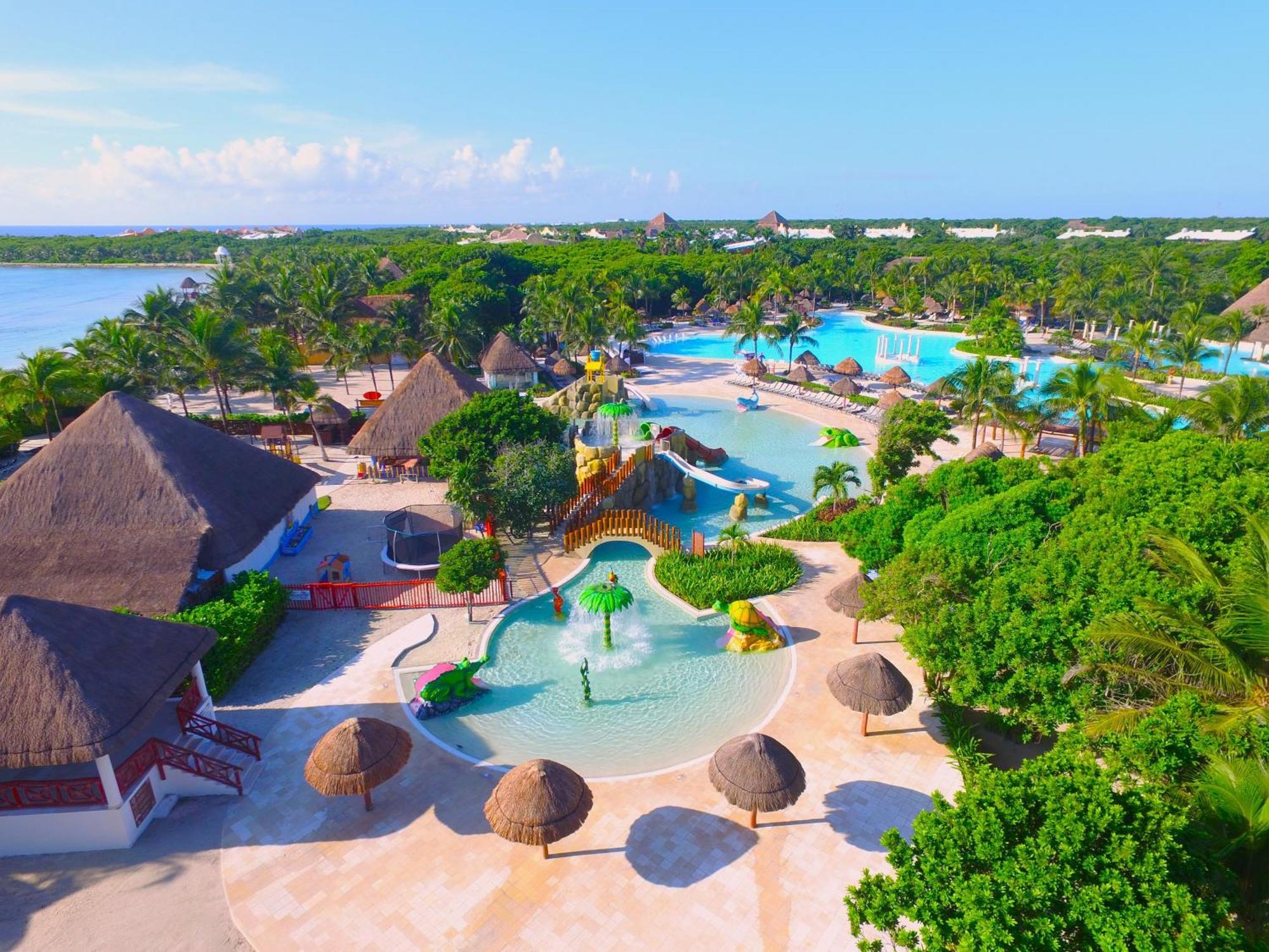 Grand Palladium Kantenah Resort & Spa Akumal Exterior photo
