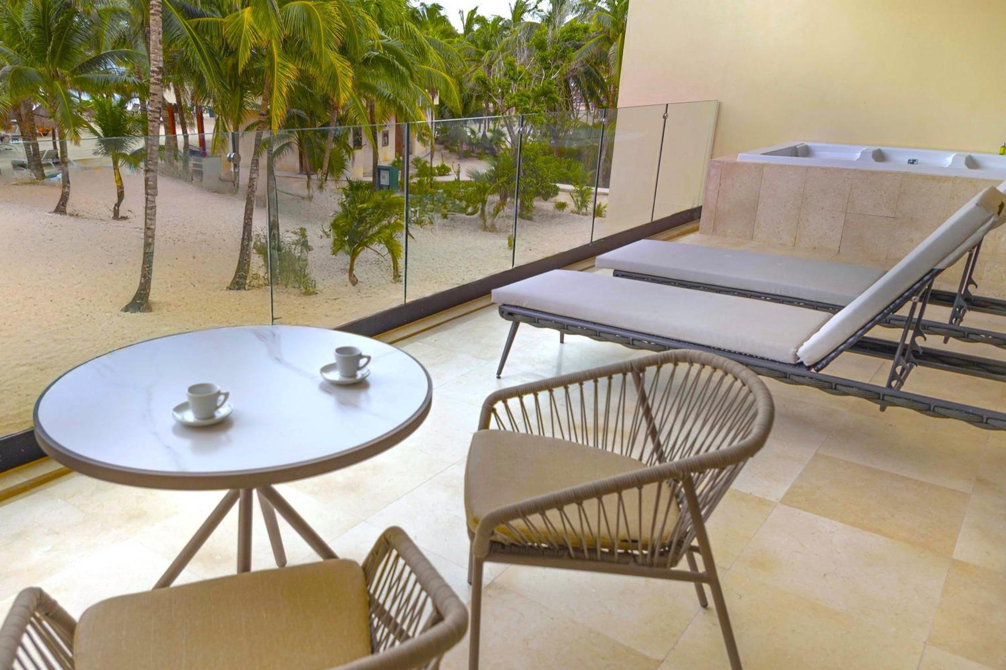 Grand Palladium Kantenah Resort & Spa Akumal Exterior photo